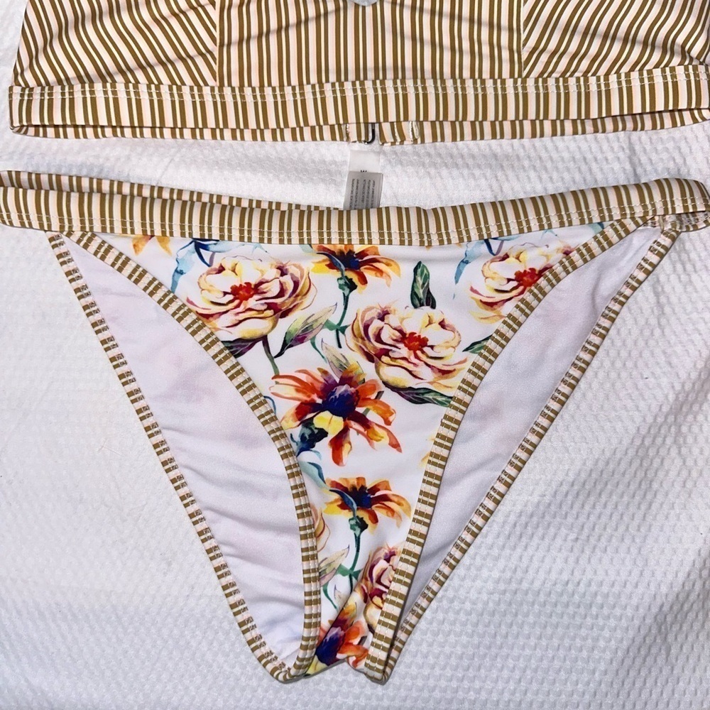 CUPSHE 2pc bikini - Picture 4 of 8